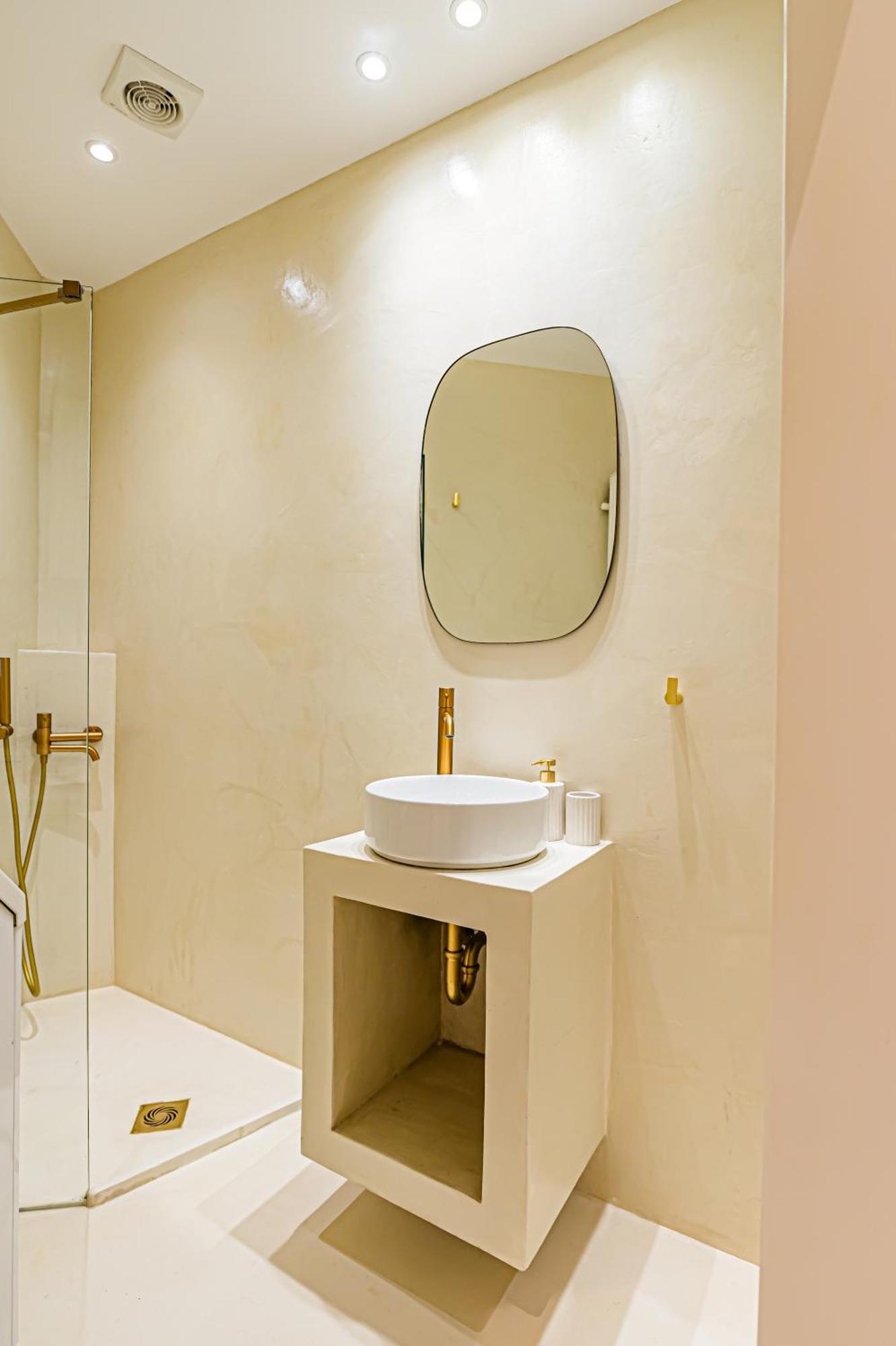 Ferienwohnung Ιkia Plaka - Timeless Elegance In Athen Exterior foto
