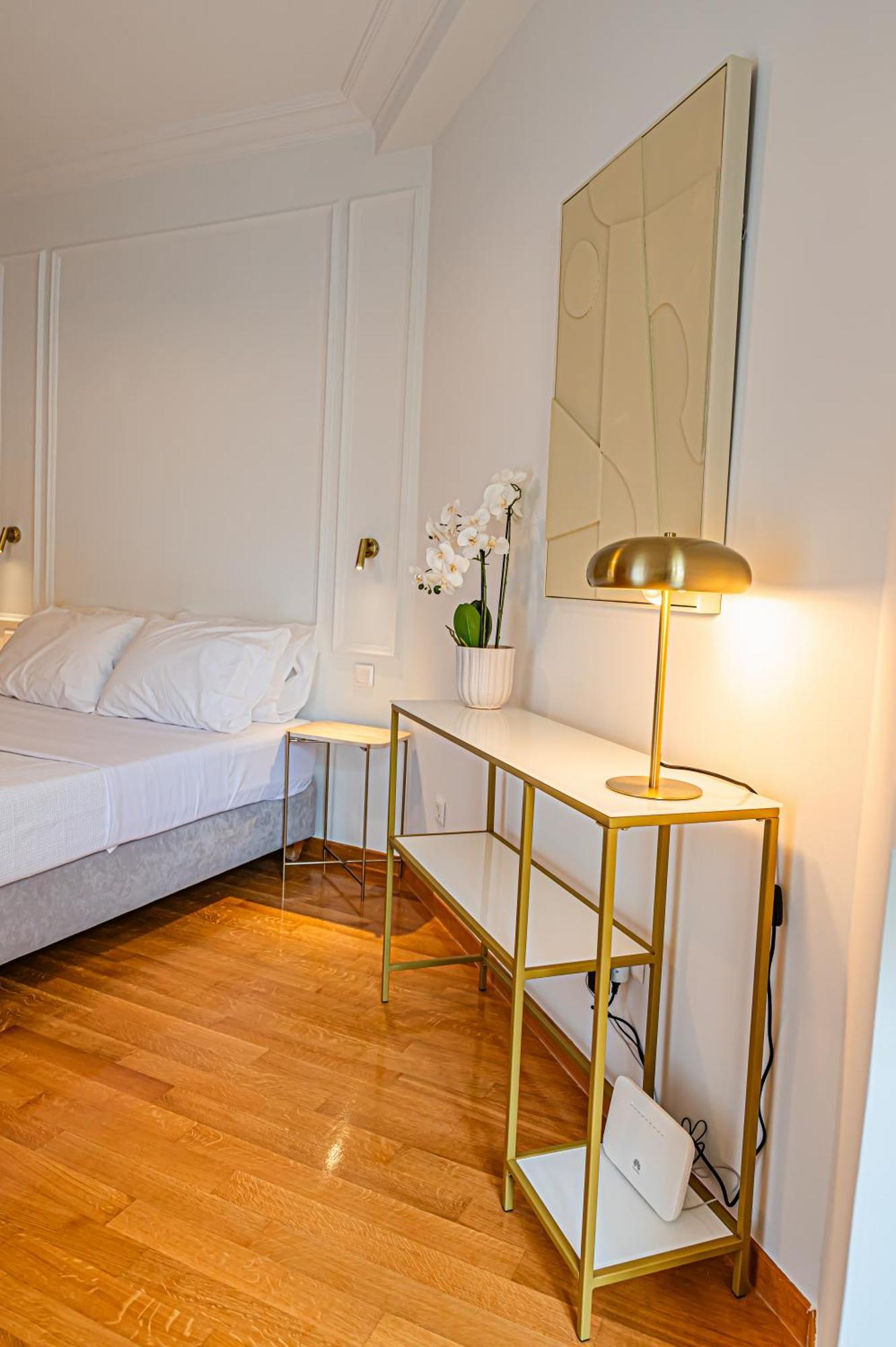 Ferienwohnung Ιkia Plaka - Timeless Elegance In Athen Exterior foto